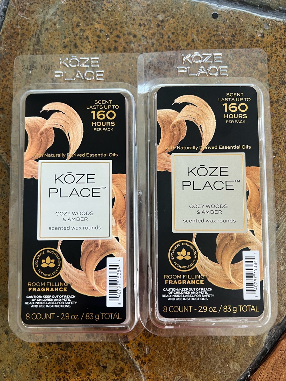 Kōze Place Cozy Woods & Amber Scented Wax Rounds – 8 Count per Package